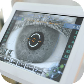 Retinal imaging on all adult patients